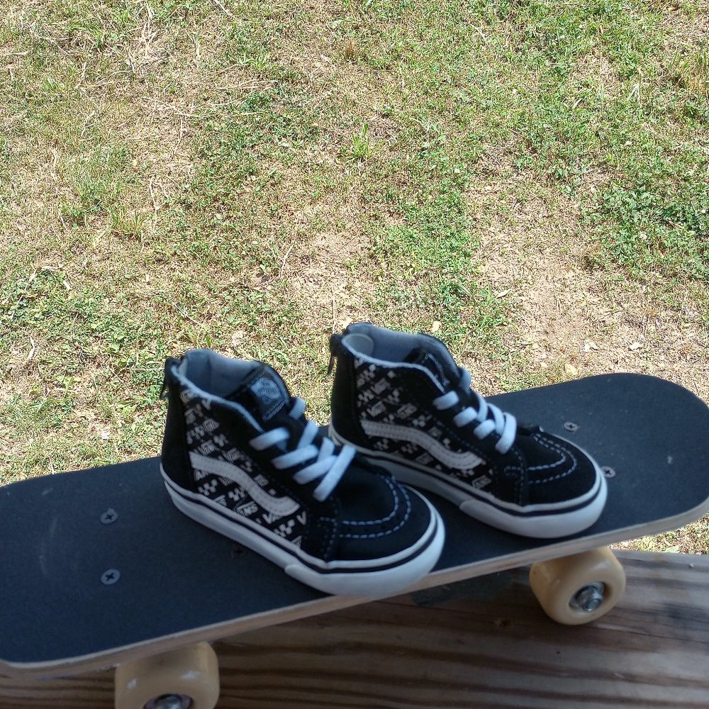 Vans Toddler Baby Black and White High Top Shoes